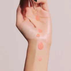 Serum vitamine C rose musquée marque blanche Rose Glow serum